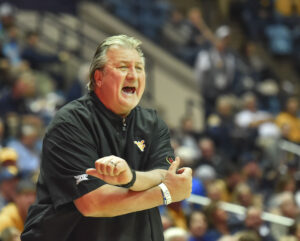 10 FOR 10: What would have happened if Michigan won the 2007 NIT rather than West Virginia?